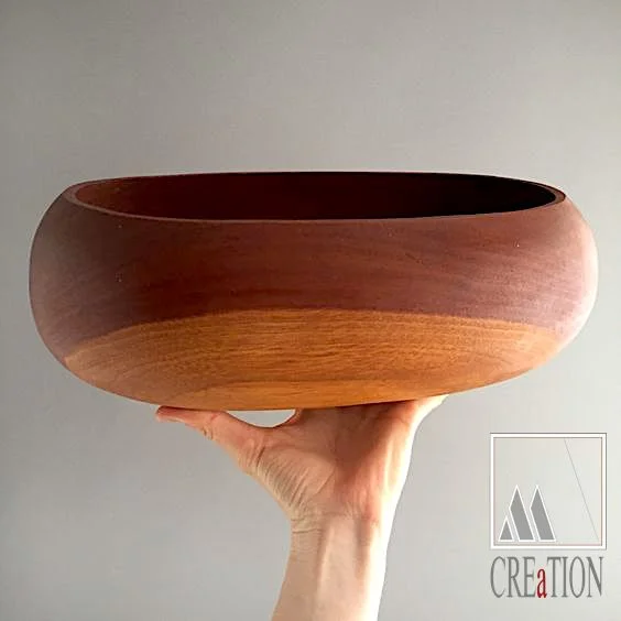 Lacquered Star-Shaped Wooden Salad Bowl